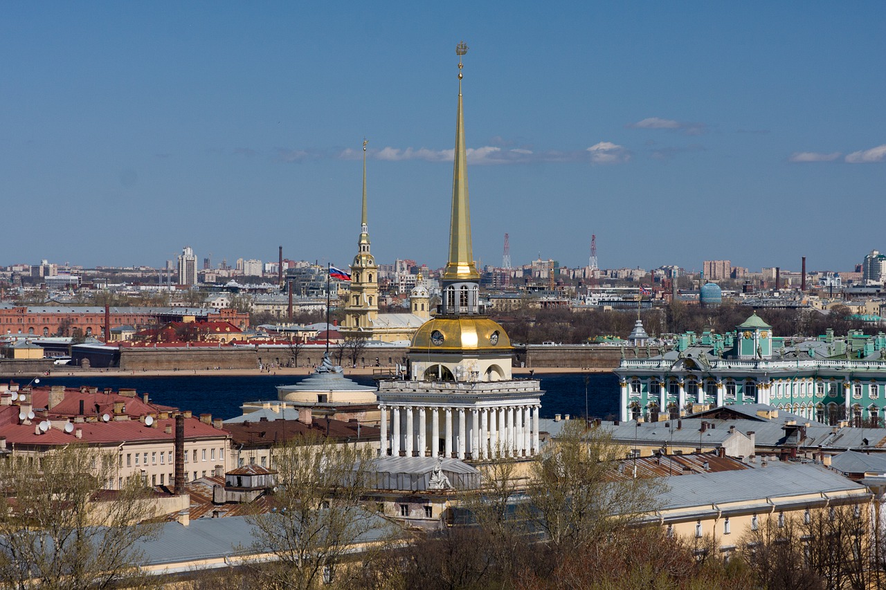 Санкт-Петербург: Песни объединяют поколения: акция «Города России  Ленинграду» – МИА 